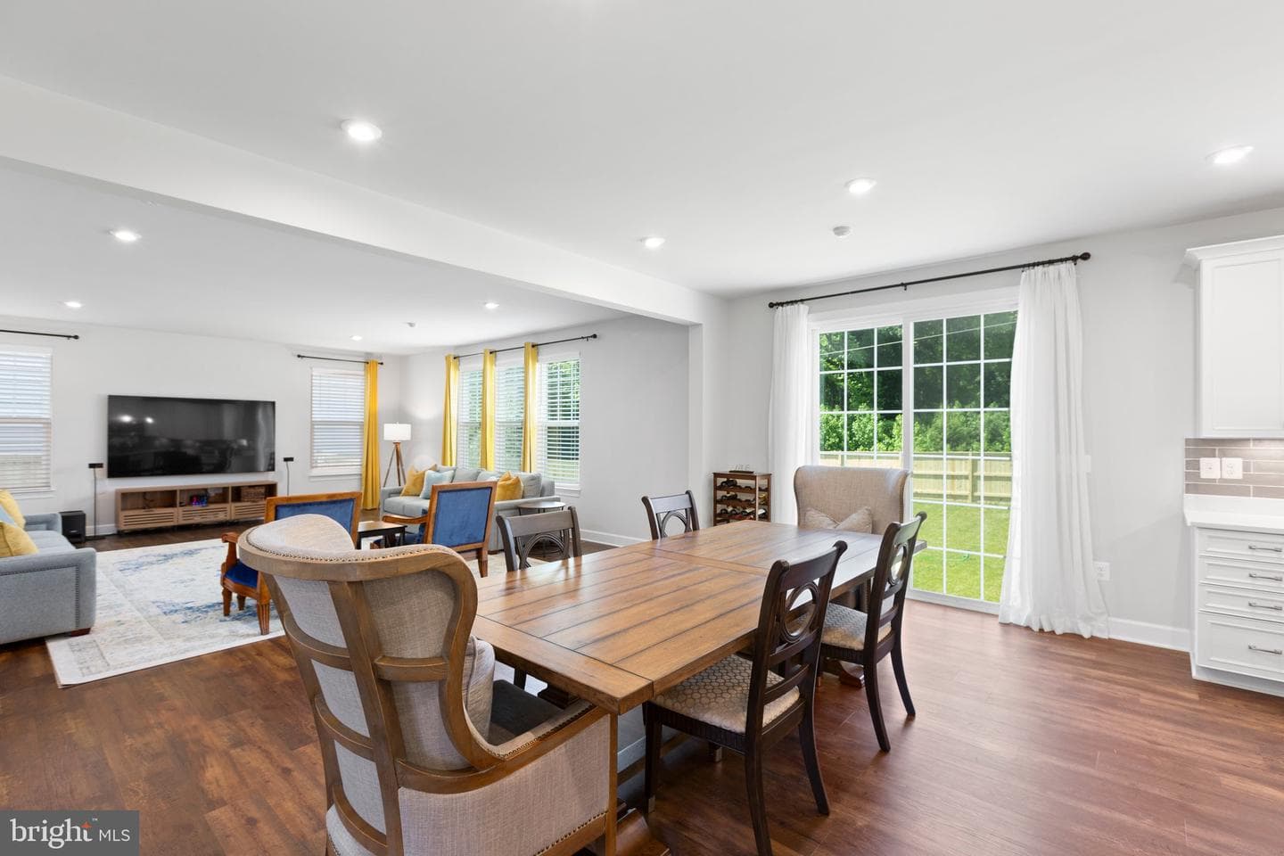 512 Crab Apple Drive photo 9