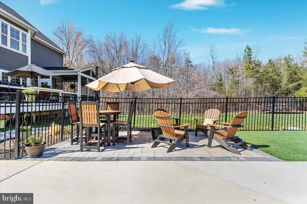 10 Cardinal Crest Drive photo 55