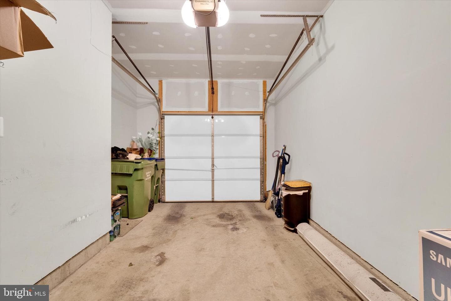 105 Nestors Place #503 photo 29