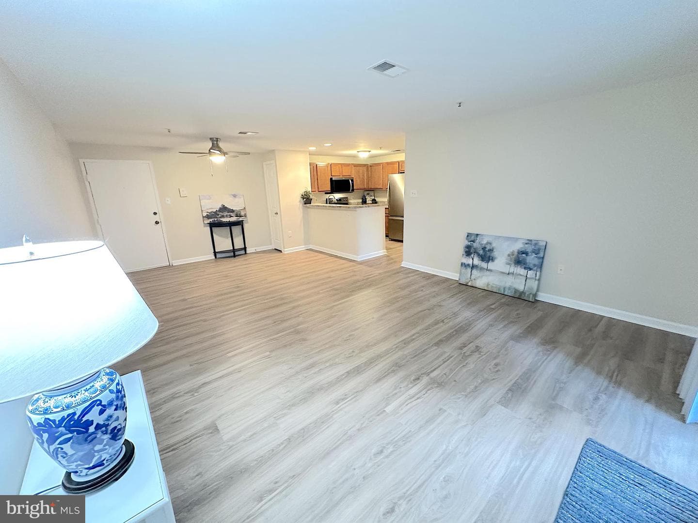 102 Grosvenor Lane #apt 2 photo 5