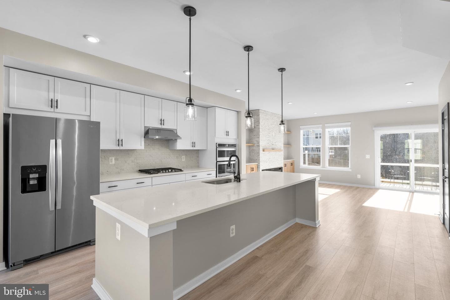 106 Cates Lane photo 3