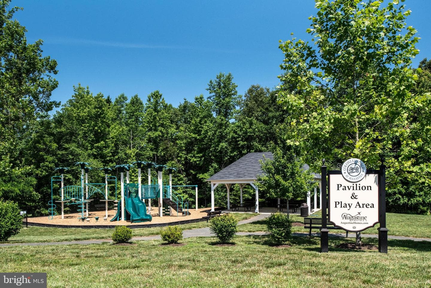 7 Ferrous Court photo 85