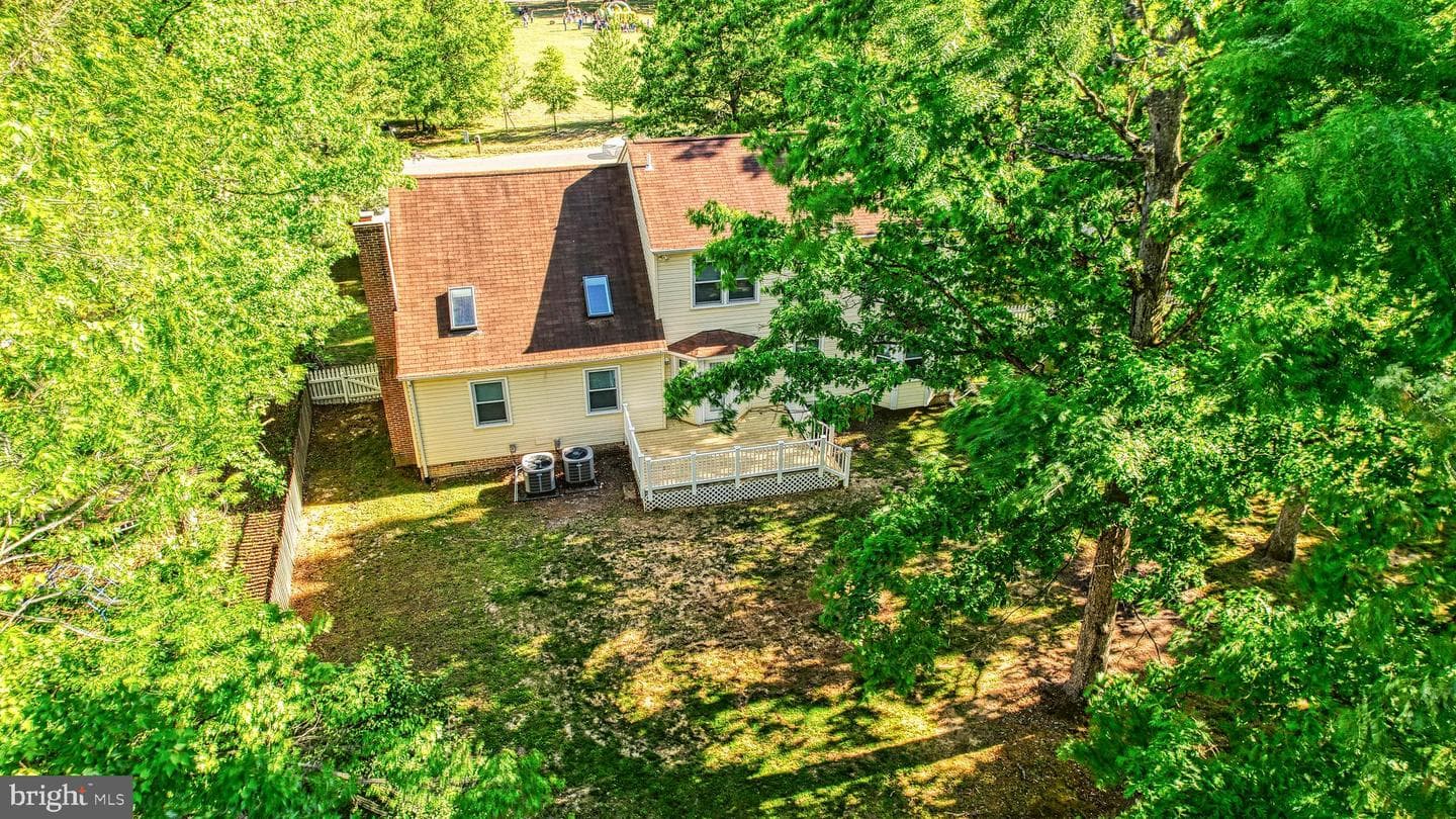 386 Ferry Road photo 43