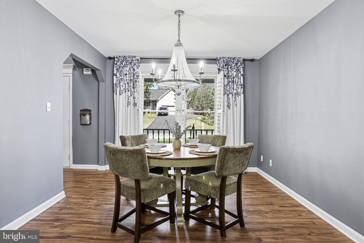 16 S Pointe Lane photo 9