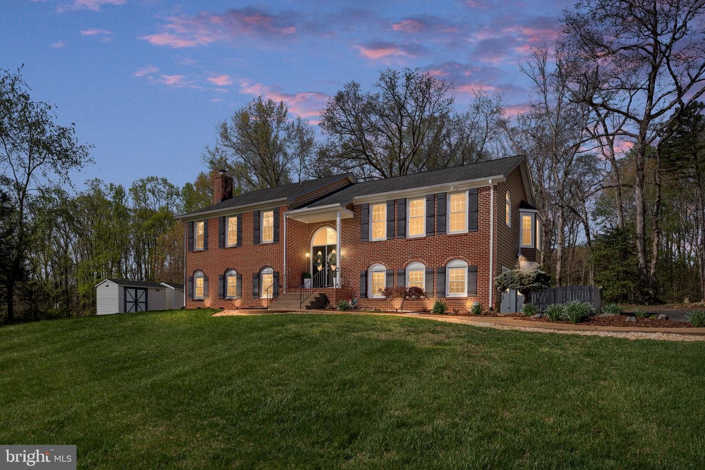 88 Green Acre Drive photo 4