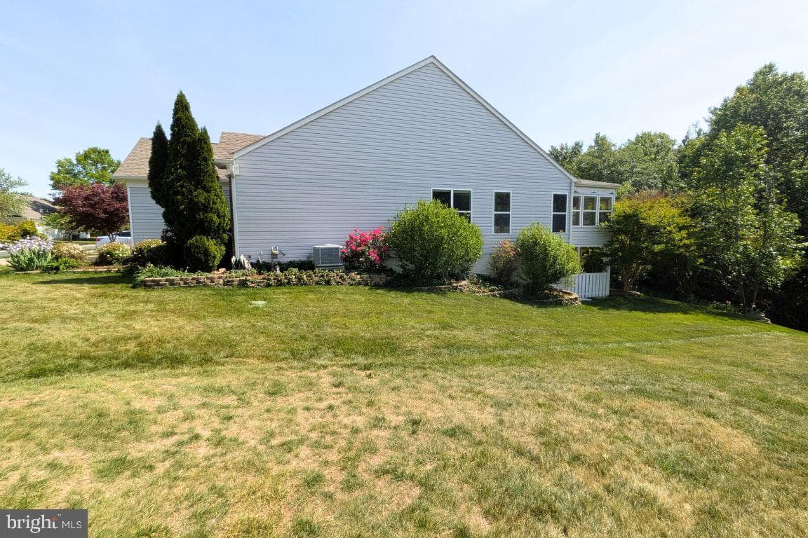 27 Hanover Court photo 27