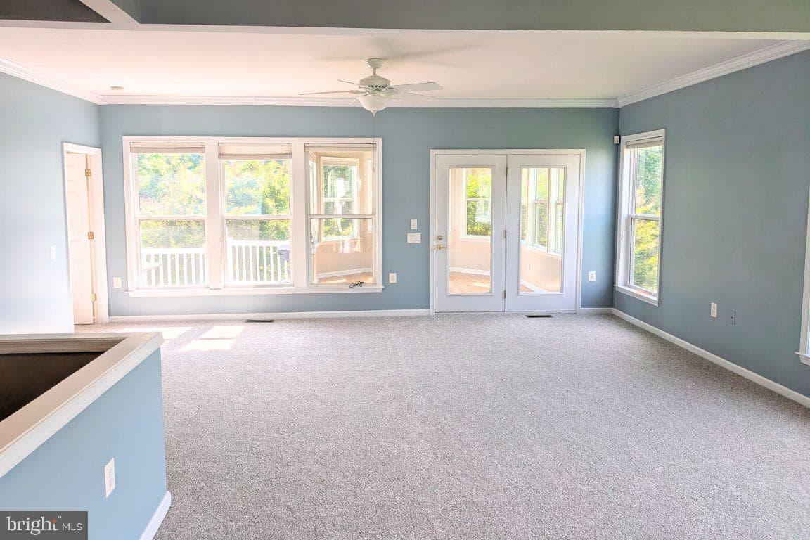 27 Hanover Court photo 45