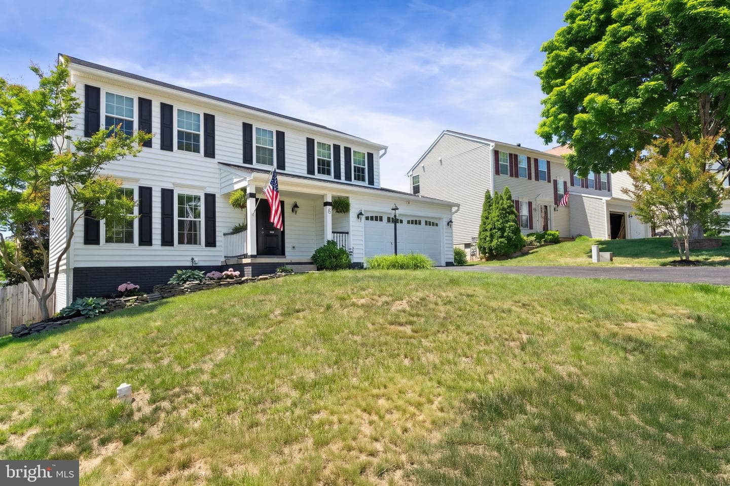 6 Sturbridge Lane photo 2