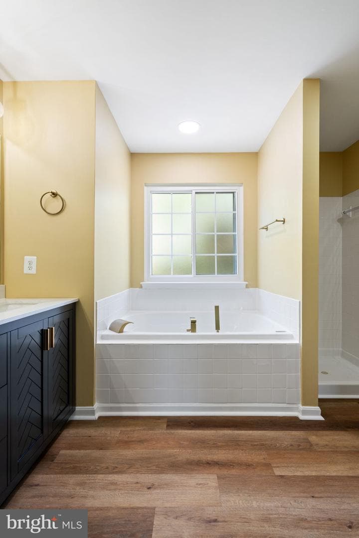 6 Sturbridge Lane photo 36