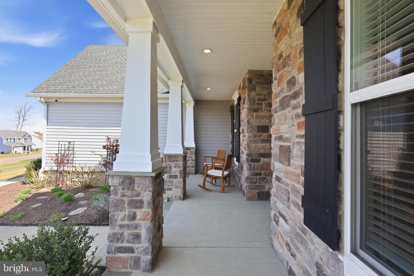 116 Brooke Point Court photo 4