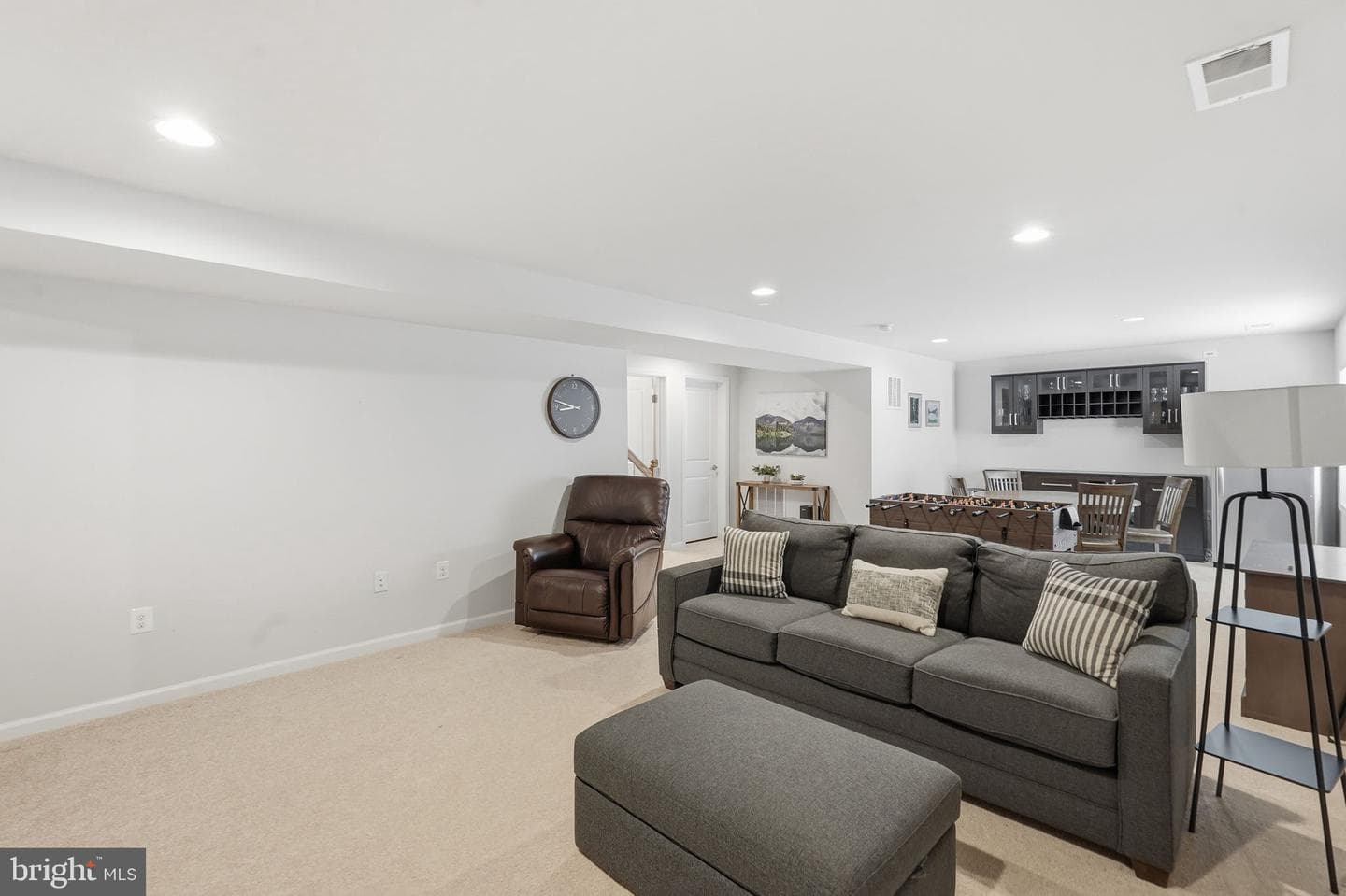 16 White Chapel Lane photo 35