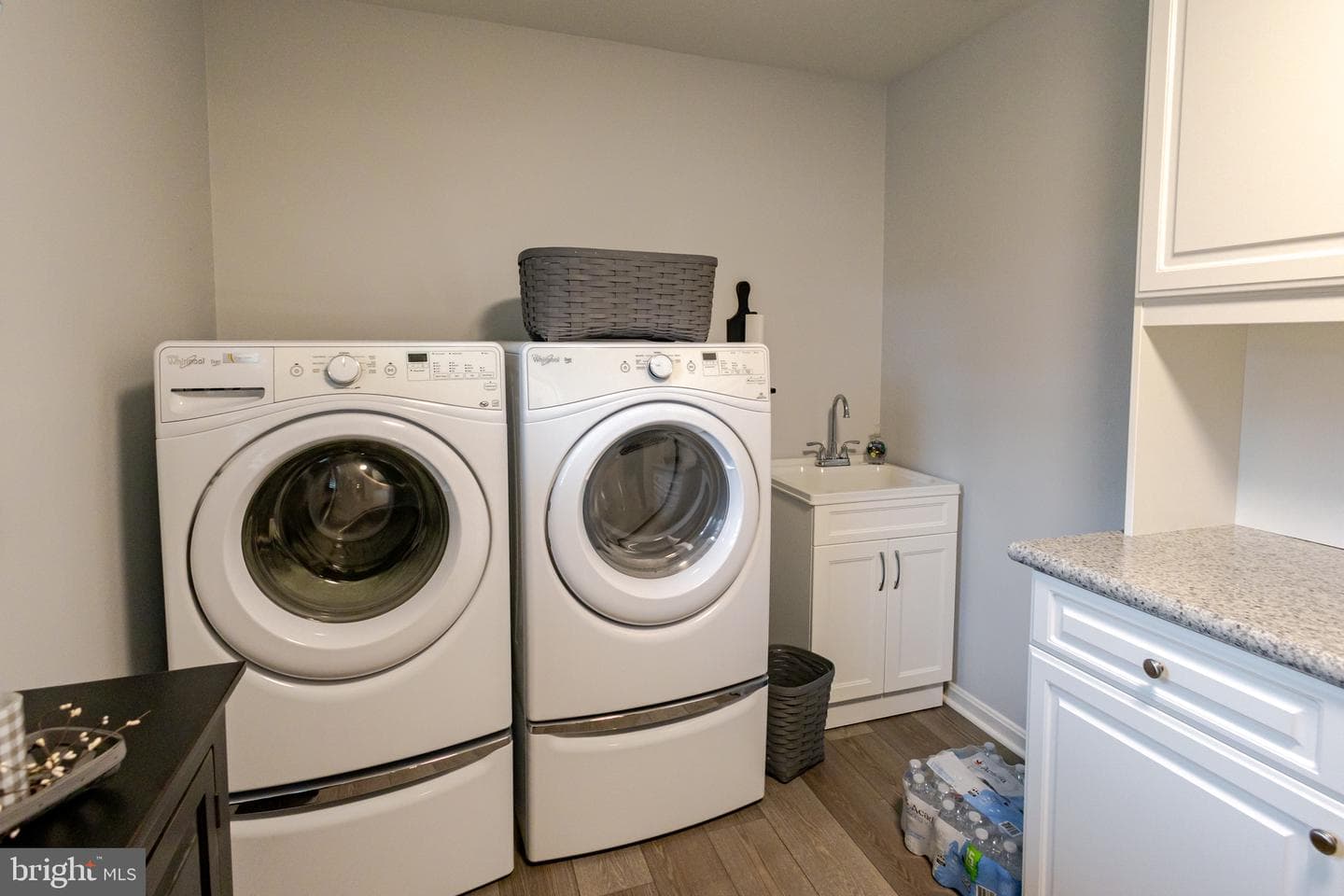 2230 Karen Terrace photo 36