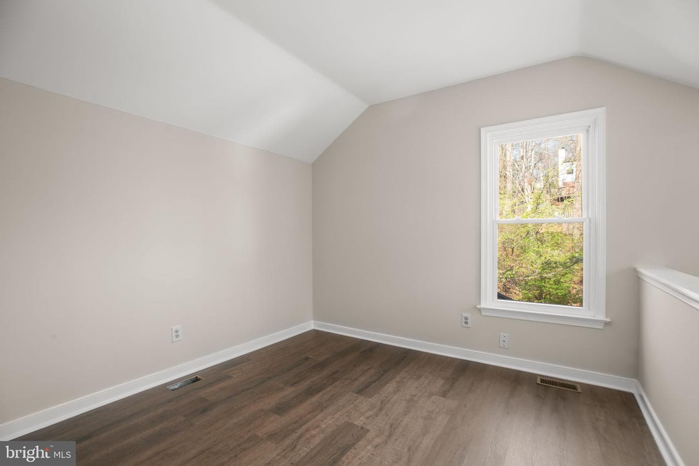 21 Drake Street photo 20