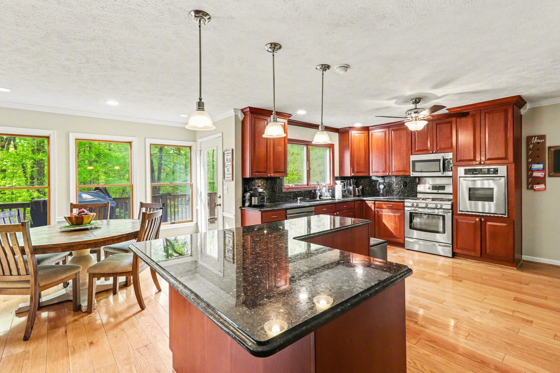 98 Wateredge Lane photo 16