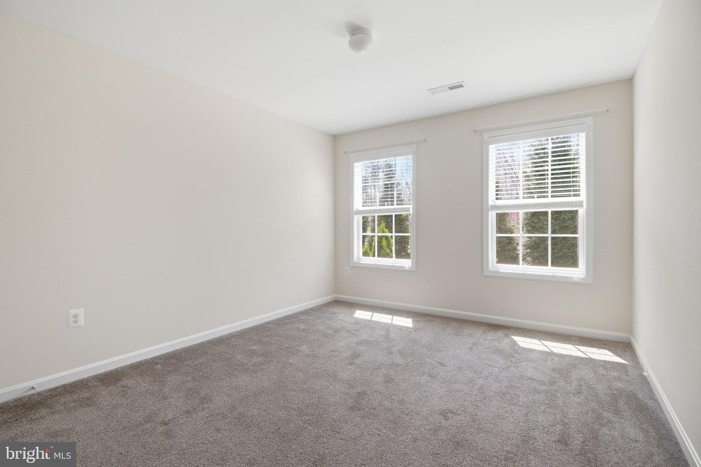 950 Grouse Pointe Drive photo 39