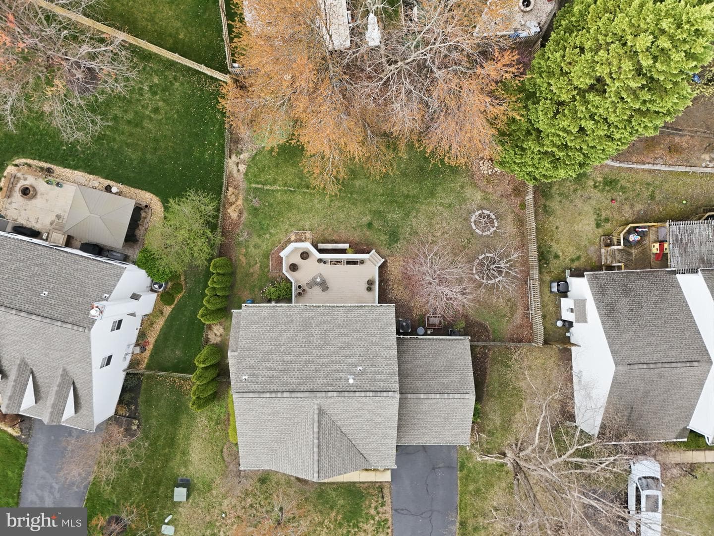 71 Brittany Lane photo 42