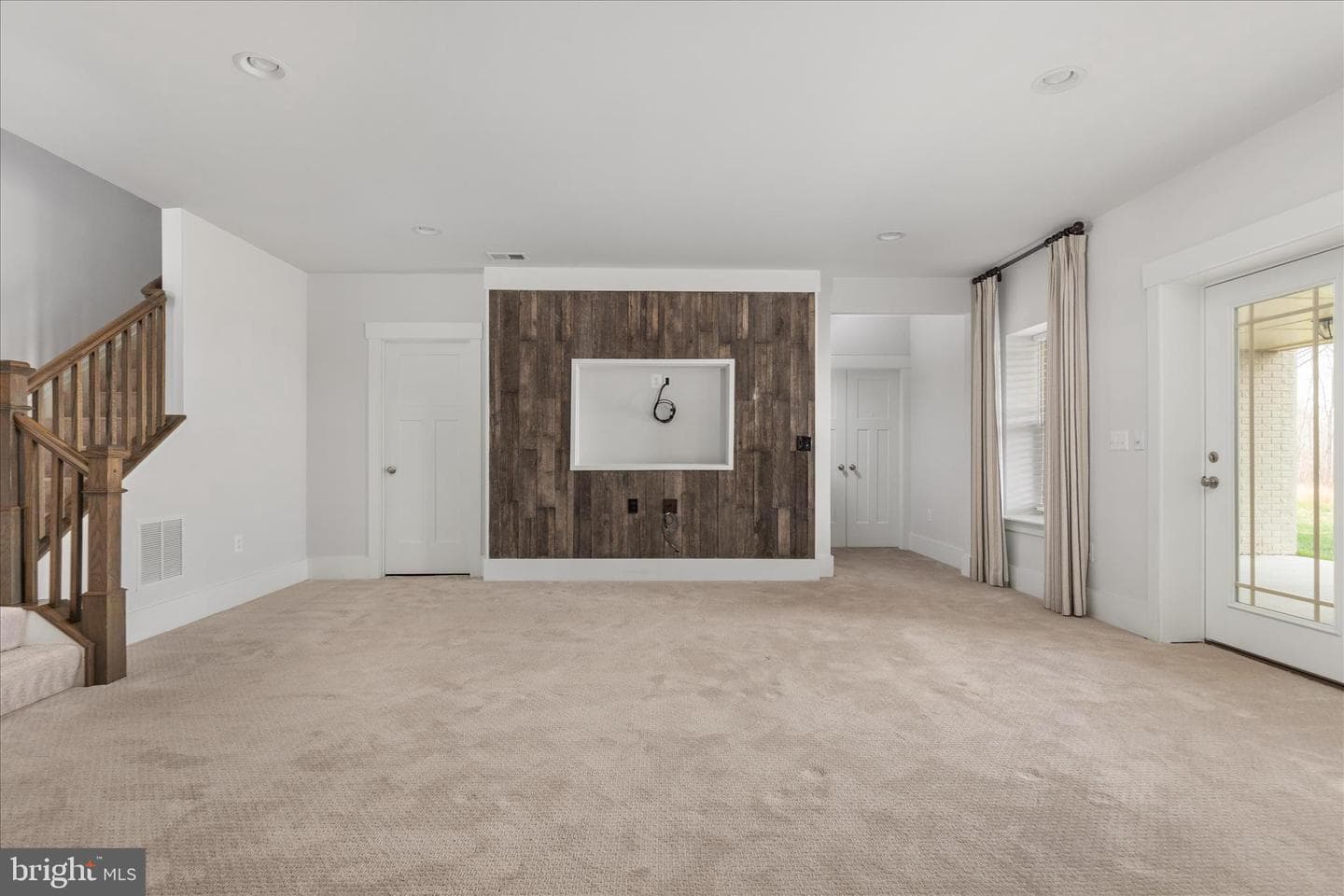 515 Sourwood Court photo 61