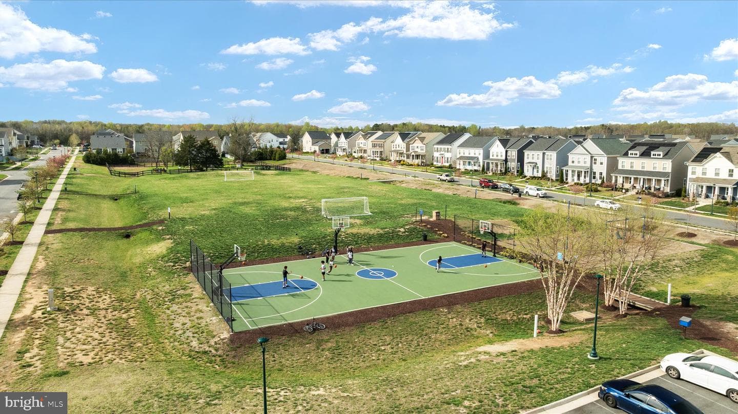 515 Sourwood Court photo 87