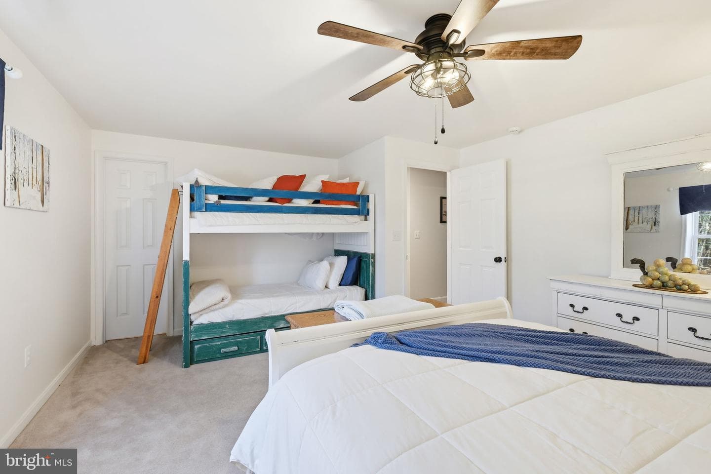 262 Longwood Drive photo 42