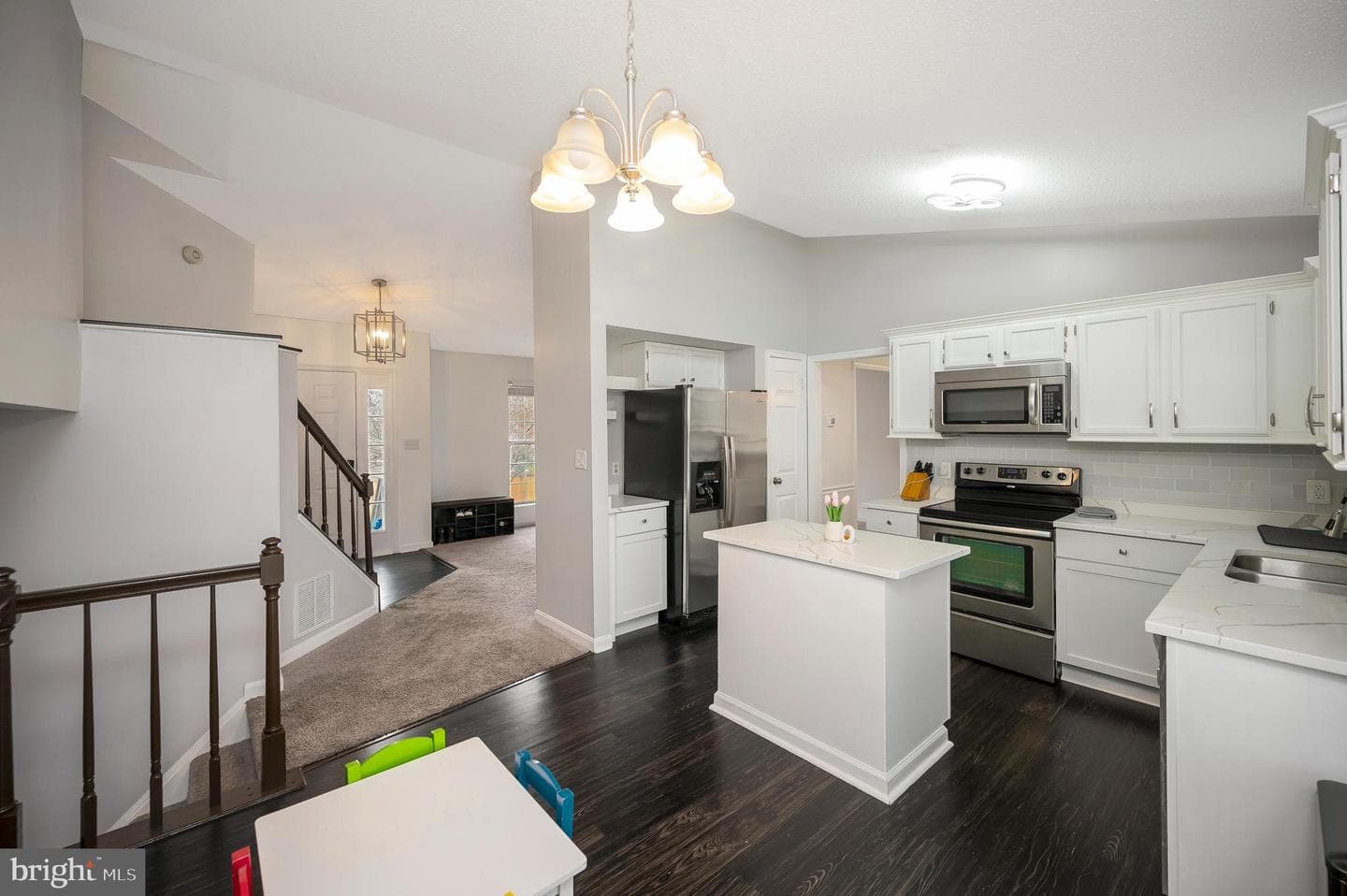 37 Woods Edge Court photo 9