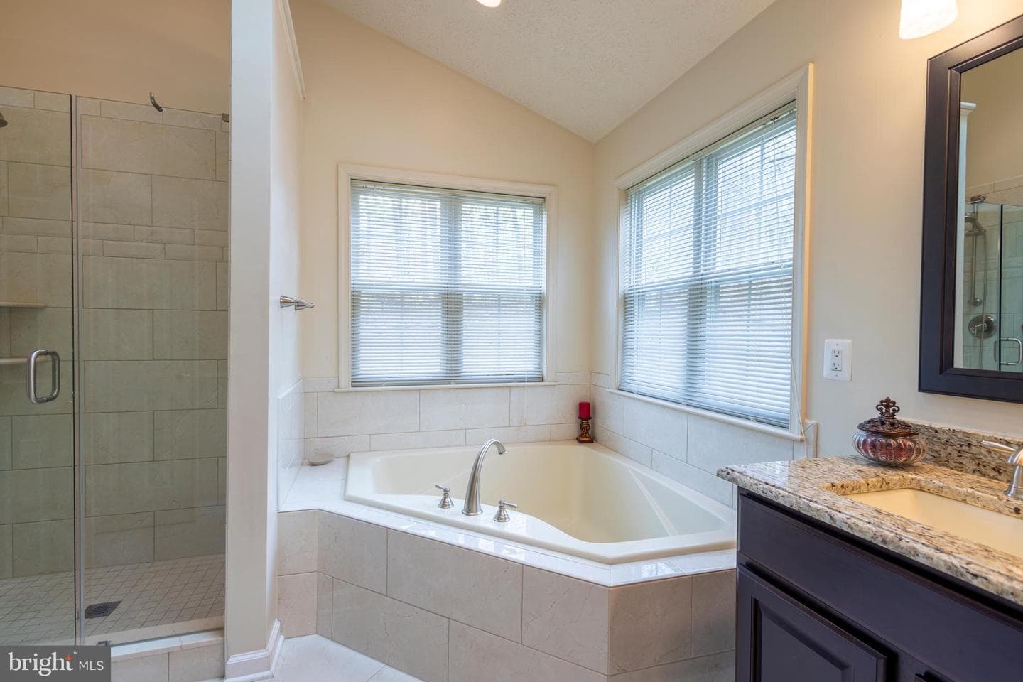 2035 Farragut Drive photo 17