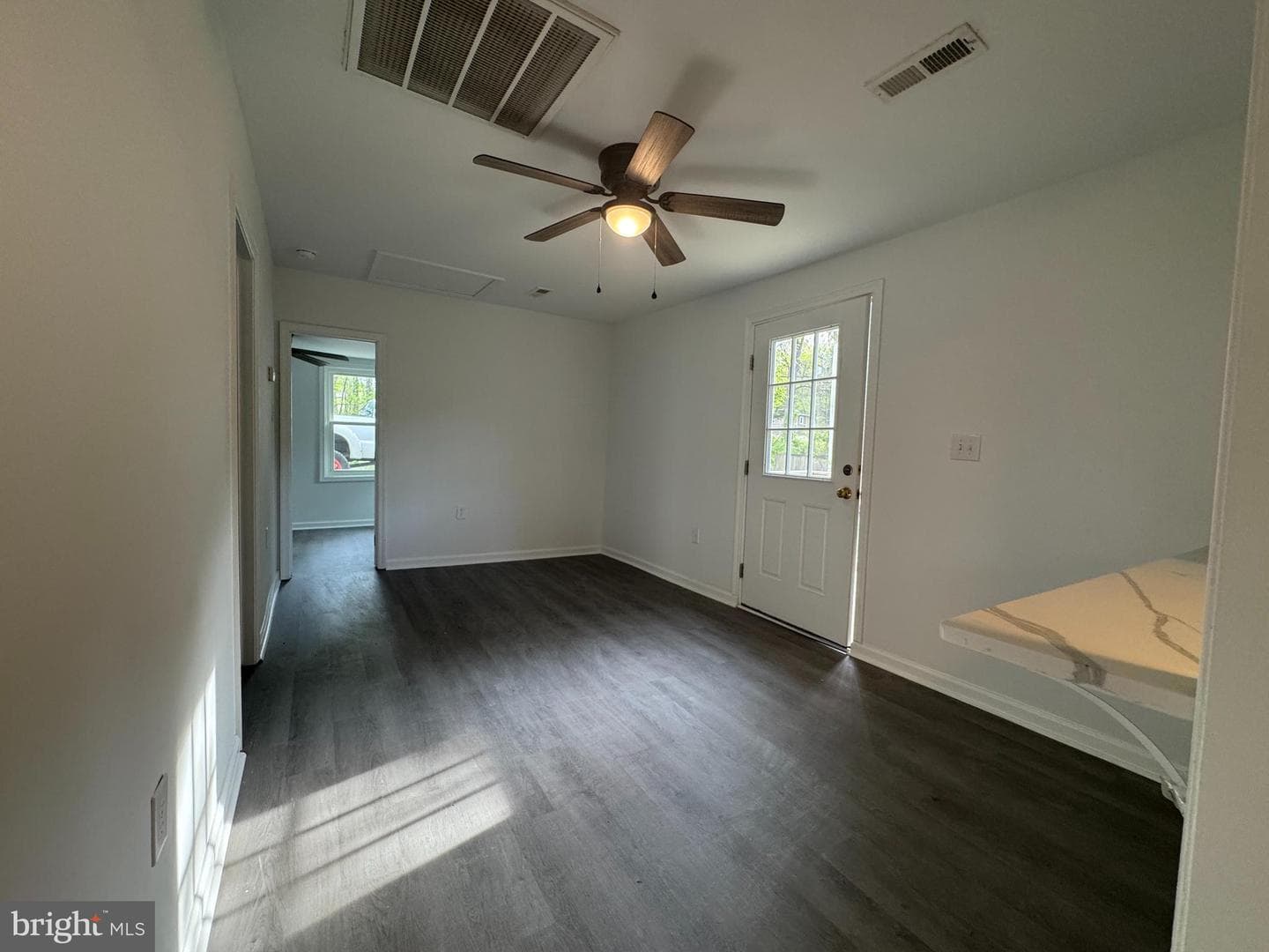 243 Cambridge Street photo 15