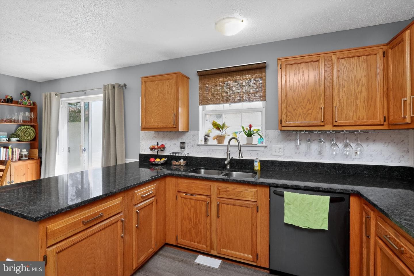 73 Saint Roberts Drive photo 6