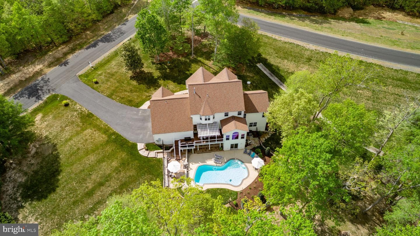 400 Gentle Breeze Circle