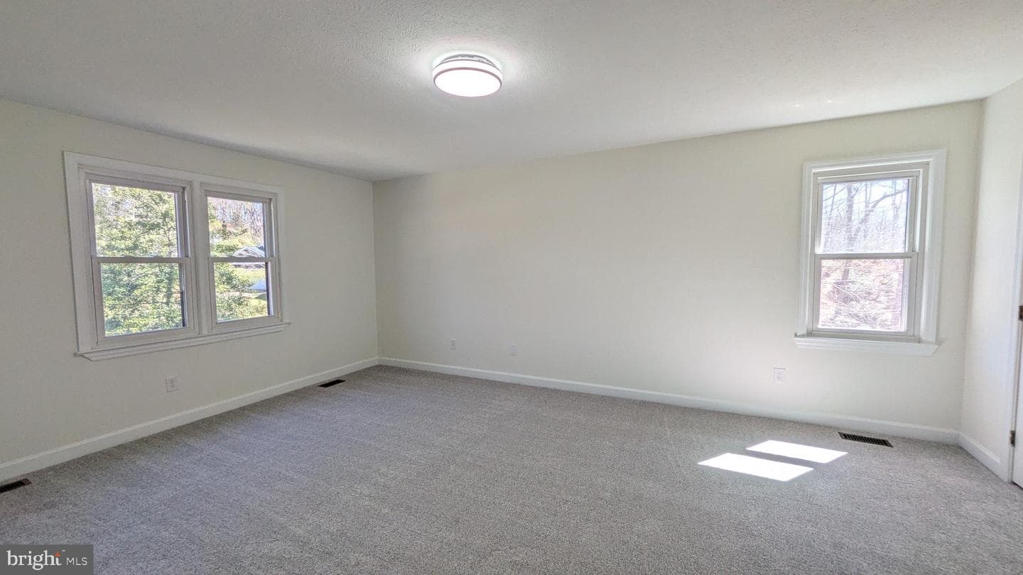 205 Admiral Cove photo 16