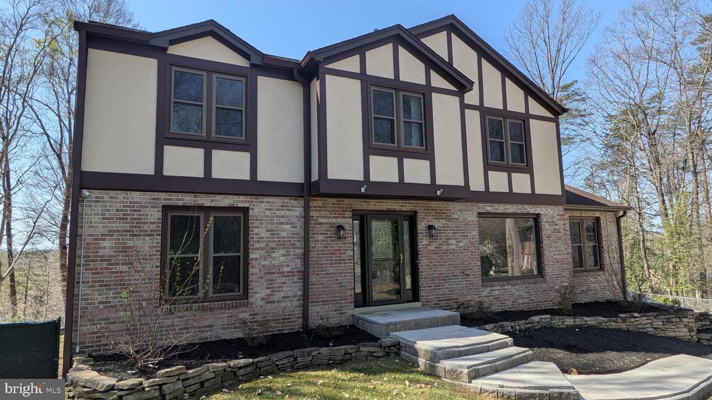 205 Admiral Cove photo 34