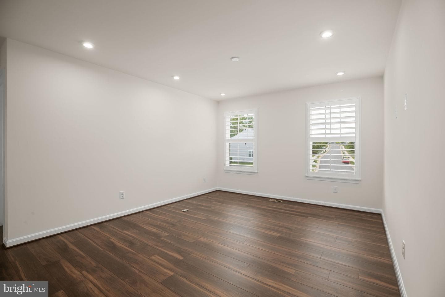 316 Arboretum Lane photo 21