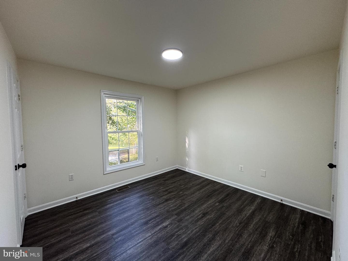 241 Cambridge Street photo 9