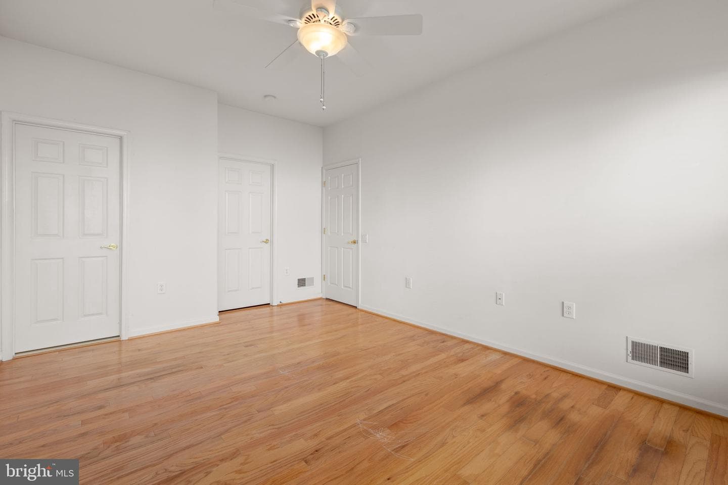 76 Gladstone Drive photo 18