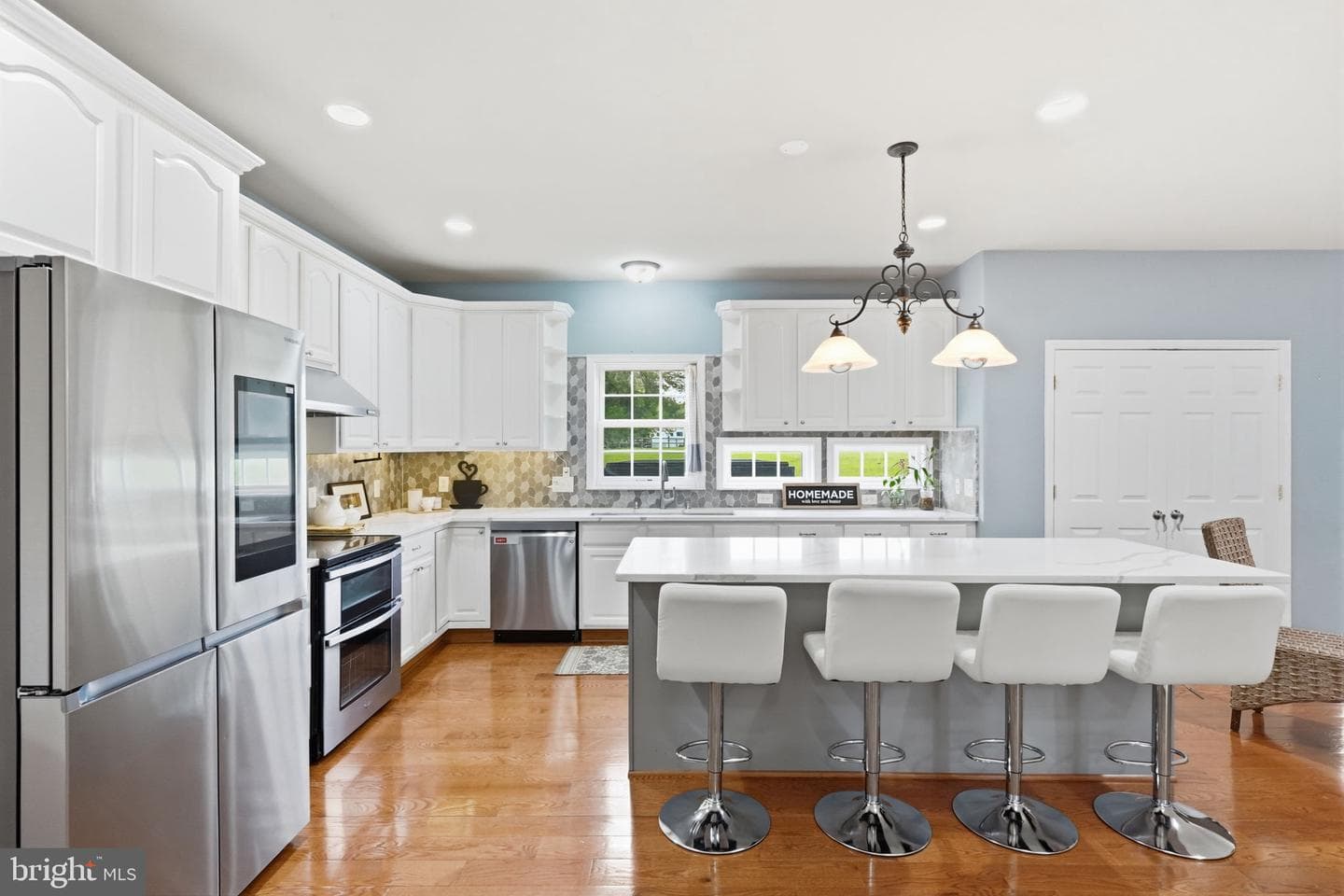 51 Equestrian Drive photo 13