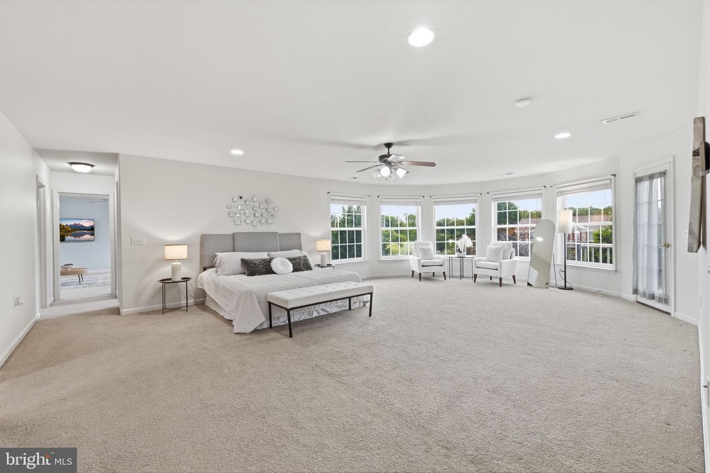 51 Equestrian Drive photo 23