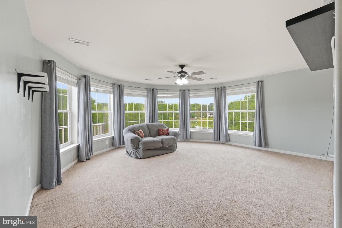 51 Equestrian Drive photo 40