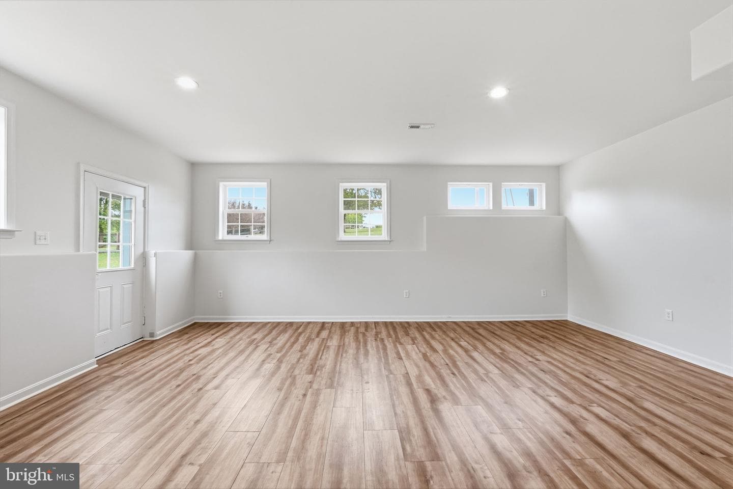 51 Equestrian Drive photo 49