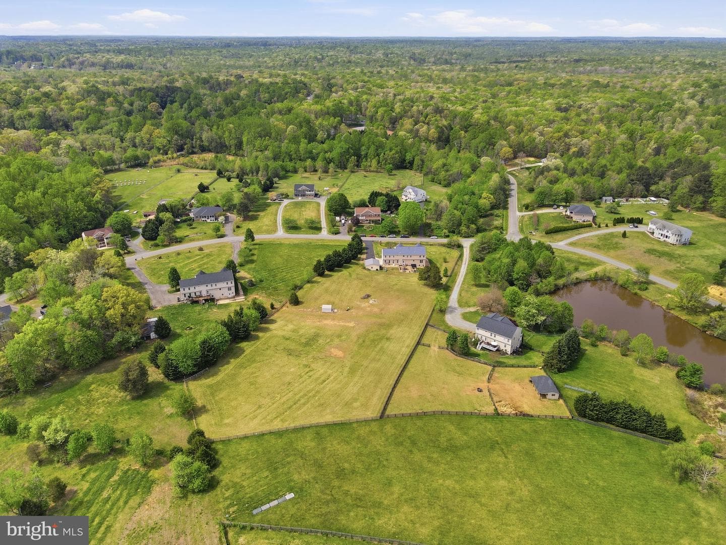 51 Equestrian Drive photo 58