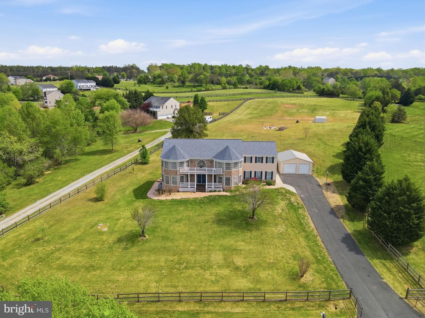51 Equestrian Drive photo 69
