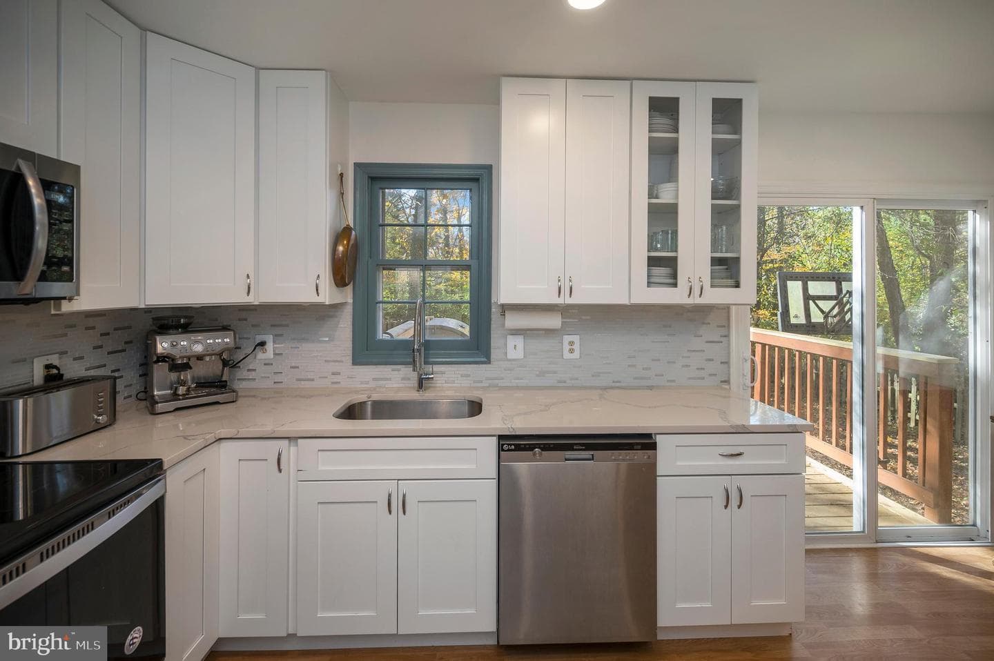 11 Cherry Laurel Drive photo 13