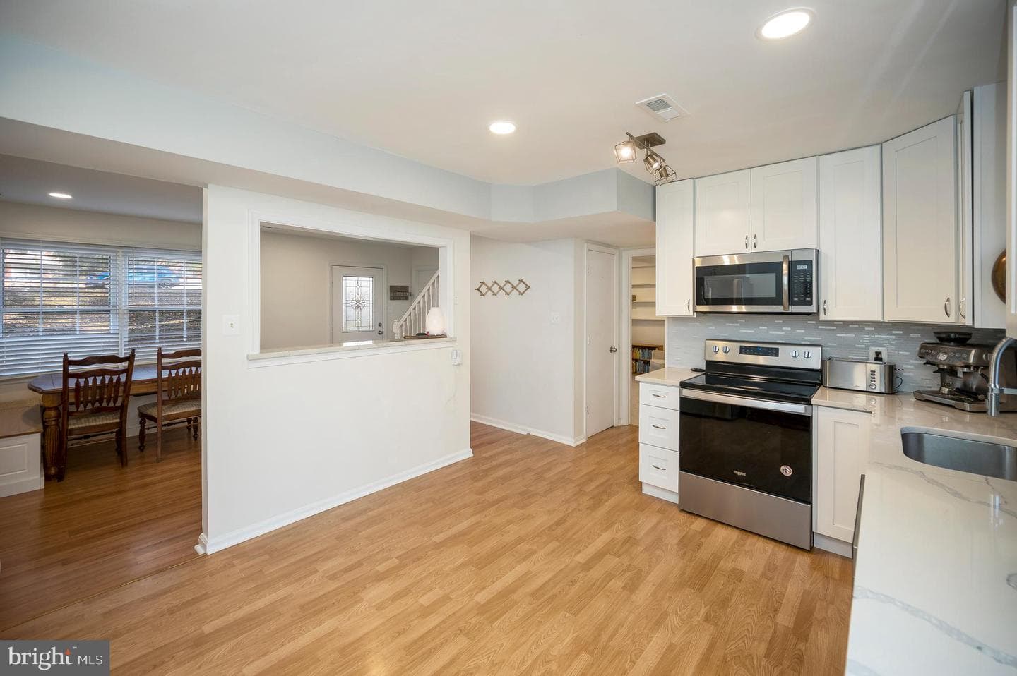 11 Cherry Laurel Drive photo 8