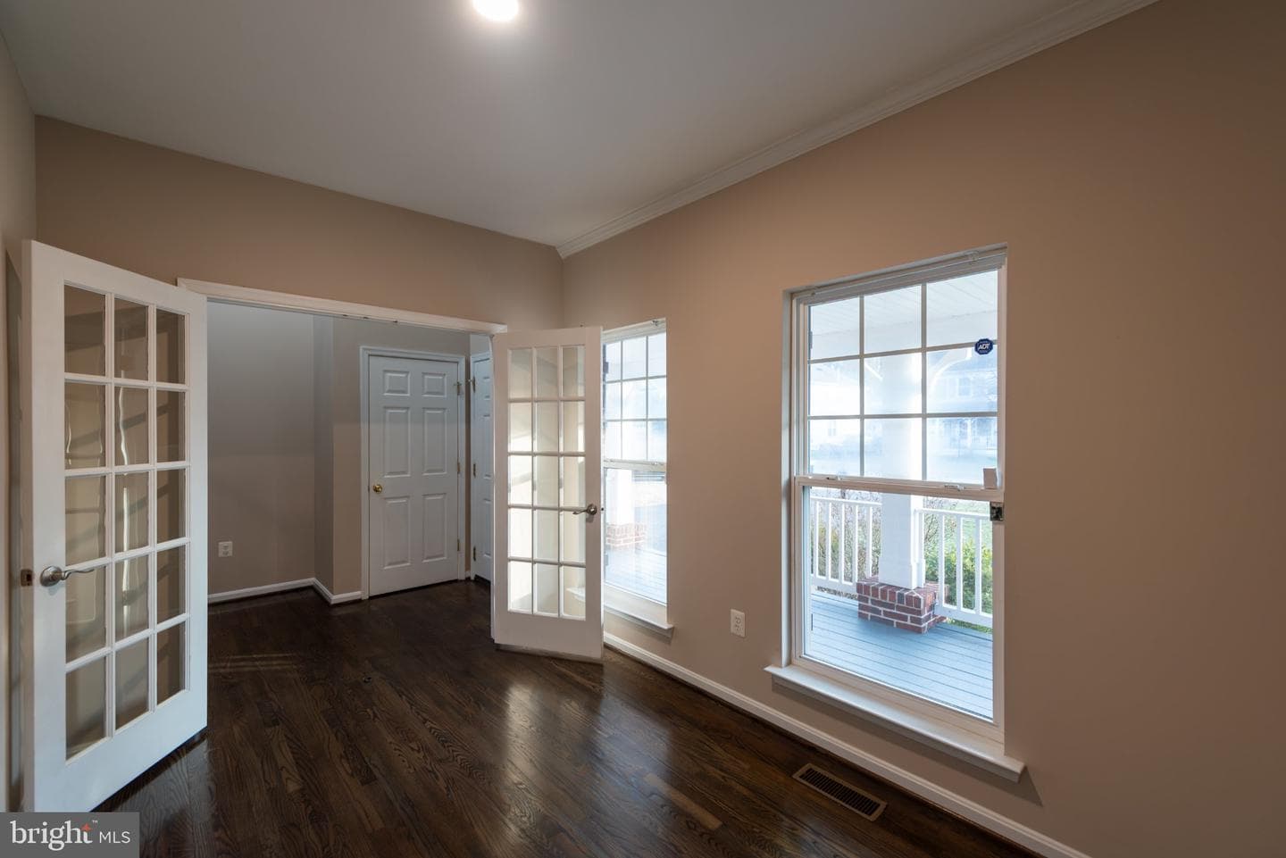 43 Wiltshire Drive photo 5