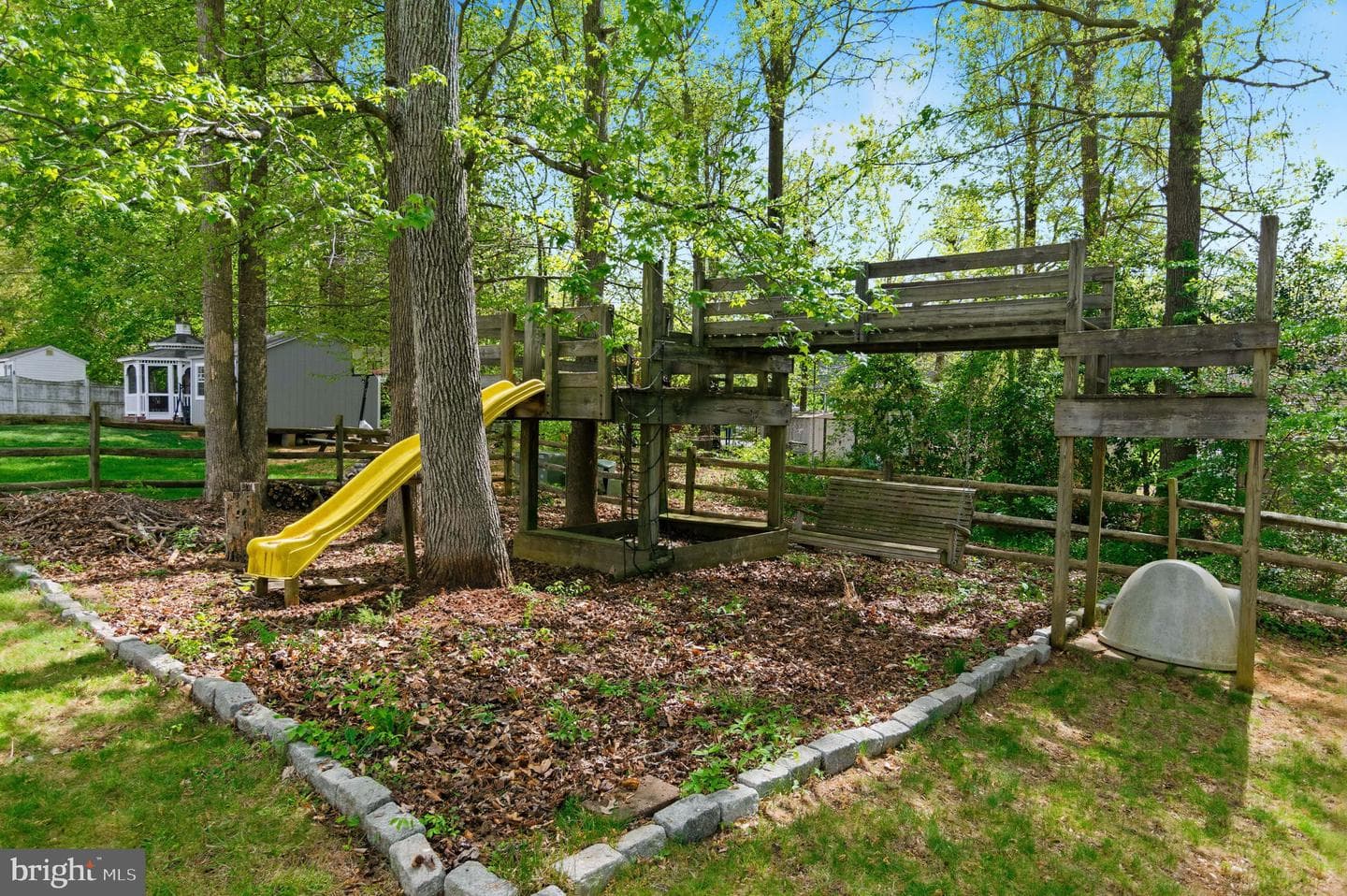 57 Briarwood Drive photo 42