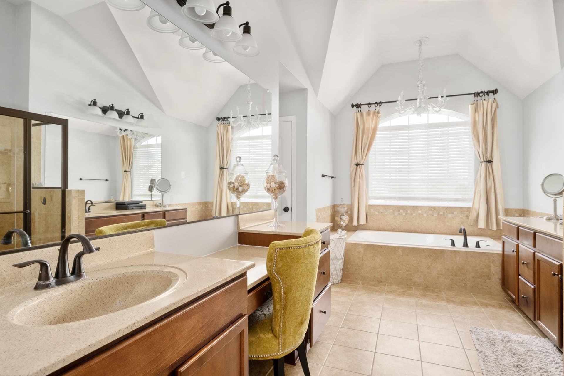 127 Coachman Circle photo 36