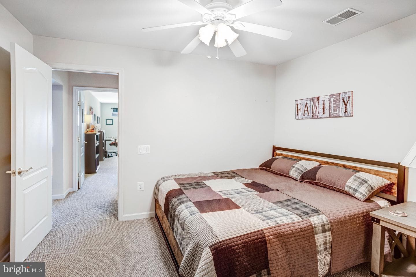 21 Hartford Way #21 photo 36