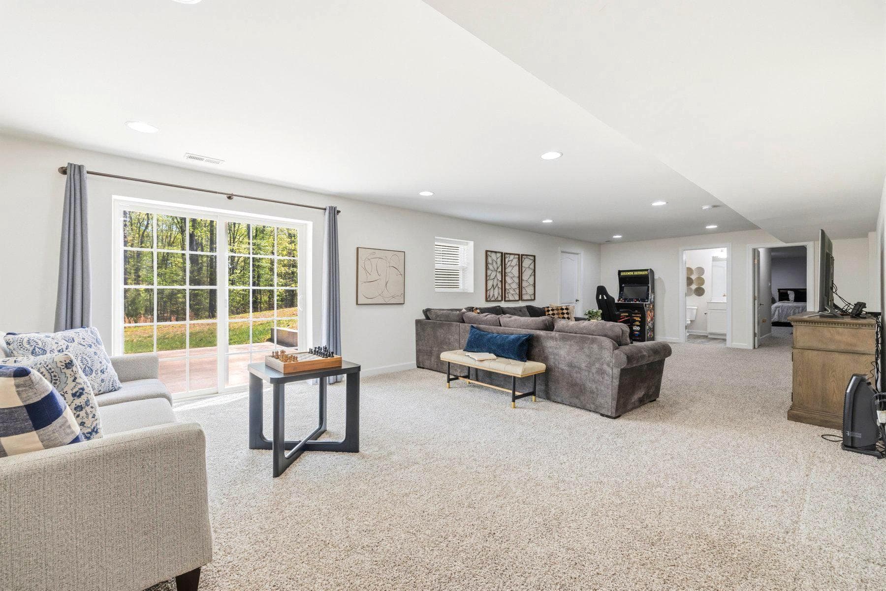 113 Ireland Drive photo 37