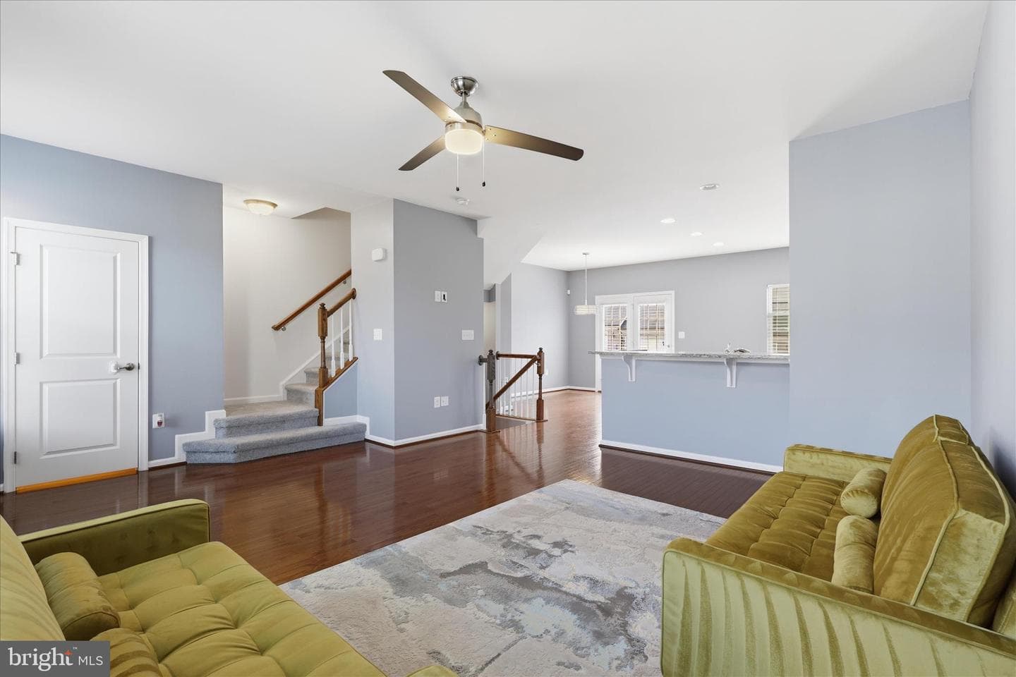 211 Freesia Lane photo 10