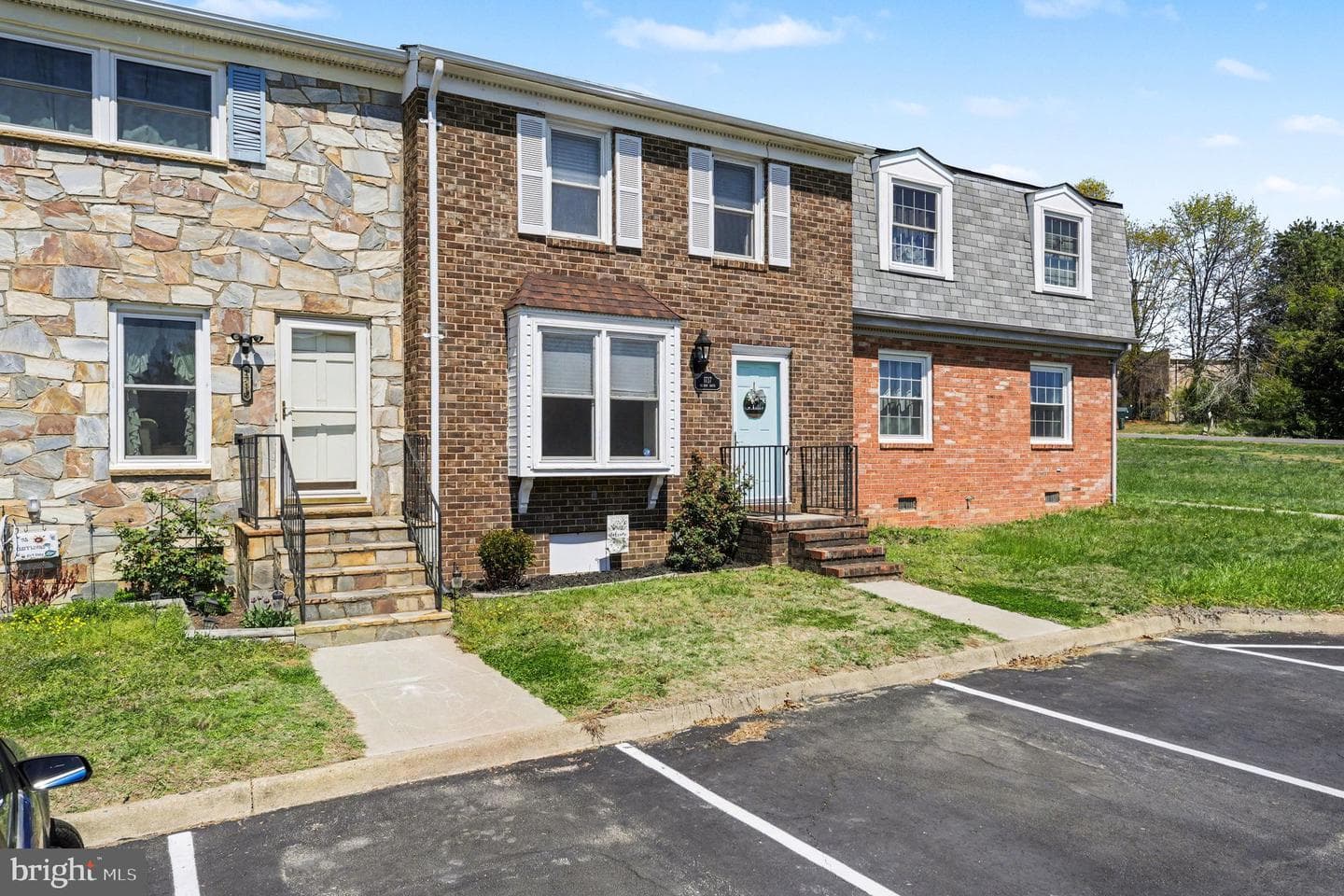 1717 Meadow Drive photo 3