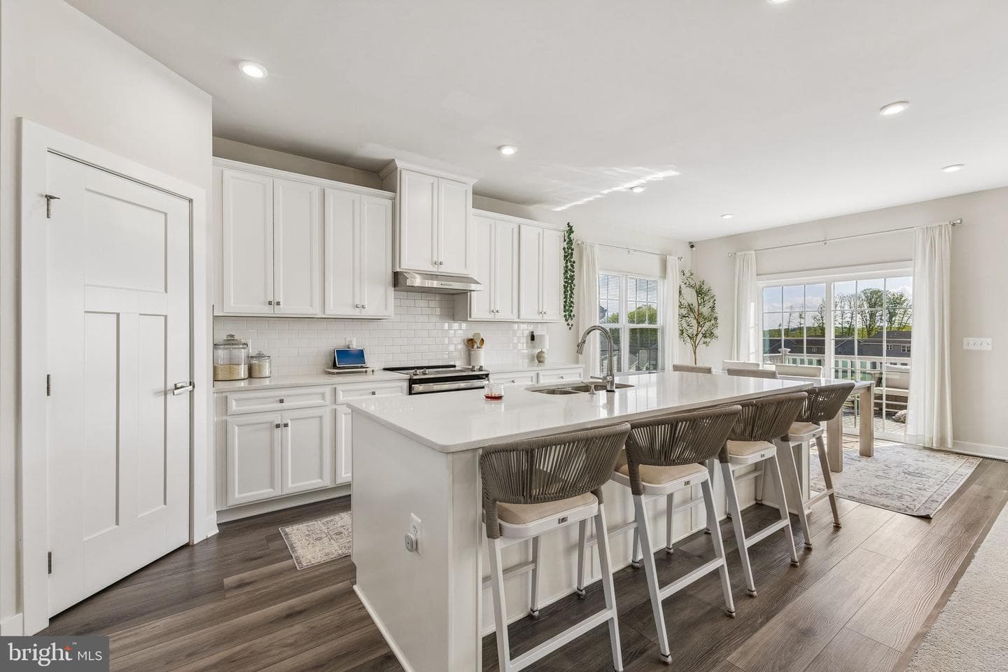 357 McKittrick Drive photo 8