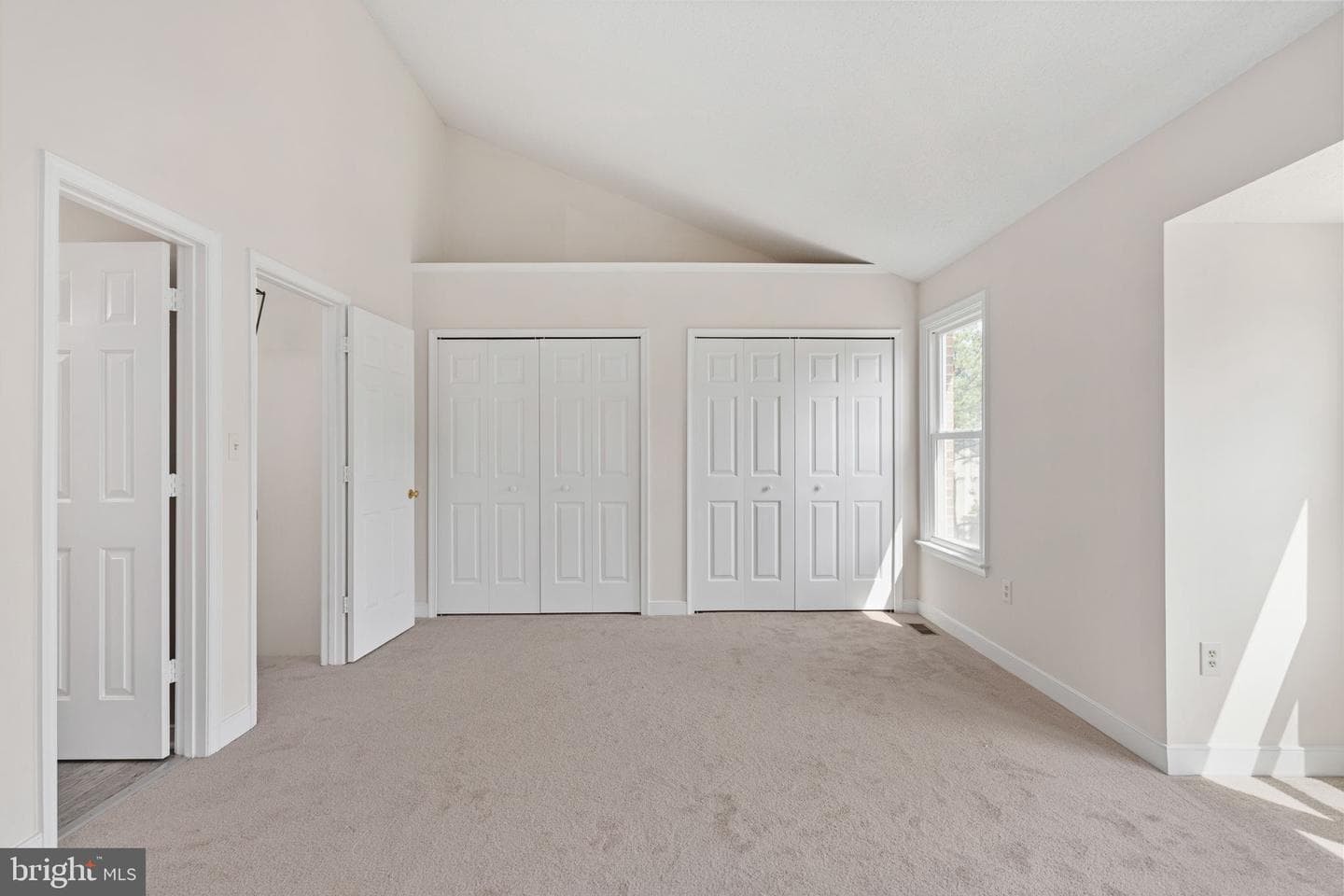 803 Shaw Court photo 28